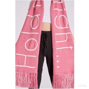WILDFOX Chain Link Hold Me Tight Oversized Scarf in Flirtatious Pink NWT Alpaca
